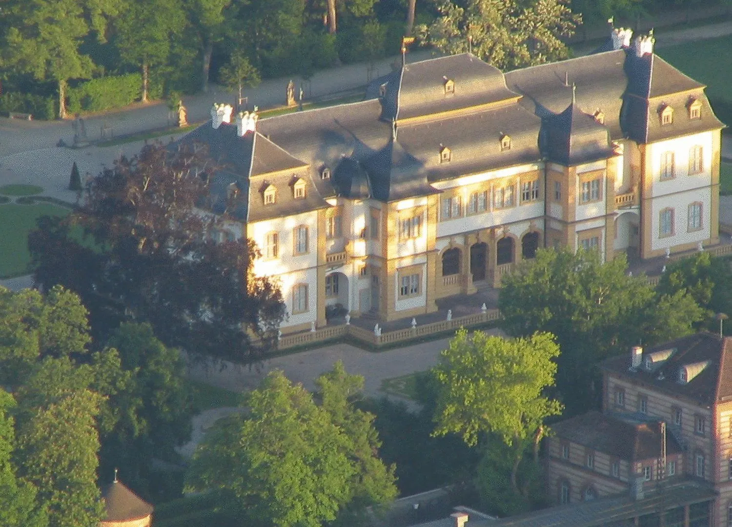 Spundloch- Das Hotel & Weinrestaurant Veitshöchheim Gæstehus